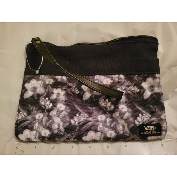 VANS Wristlet B&W Floral Canvas with 6.5" Hand Strap NWOT - Picture 2 of 7